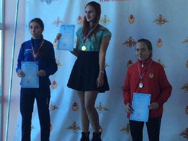 Студентка Астраханского госуниверситета выиграла соревнования по морскому многоборью