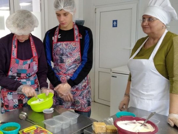 В АГУ обучат будущих пекарей, поваров и кондитеров