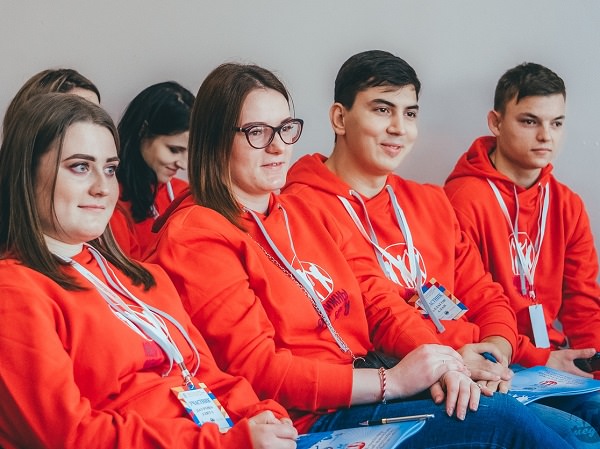 В Астрахани встретились выпускники детских домов со всей России