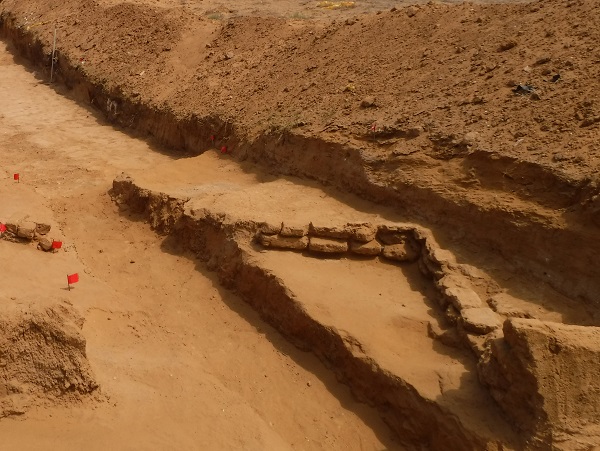 Археологи Астраханского госуниверситета продолжат раскопки Селитренного городища