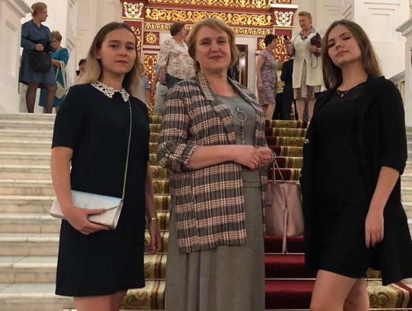 «Тоска» без тоски: будущие журналисты АГУ посетили знаменитый спектакль