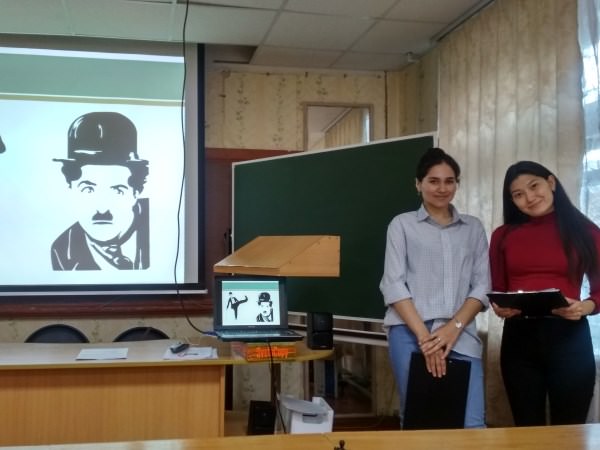 Юбилей Чарли Чаплина в знаменском филиале АГУ отметили кинопоказом