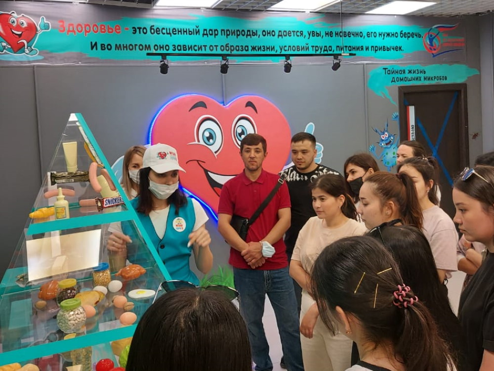 Иностранные студенты АГУ посетили Музей занимательного здоровья