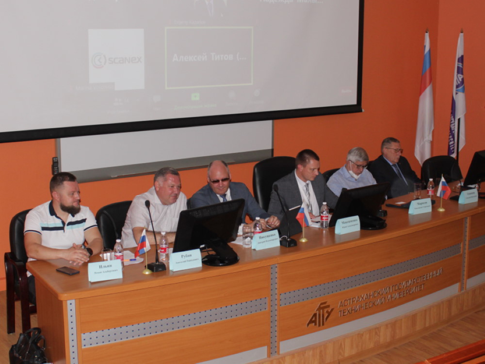 Форум «Каспий 2021» объединил ведущих специалистов по инновационному судостроению