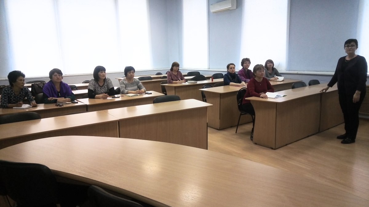 Астраханский госуниверситет оказывает педагогам помощь в подготовке научных статей