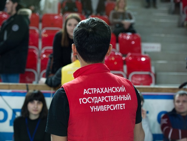 Волонтёры Астраханского госуниверситета помогут горожанам из группы риска