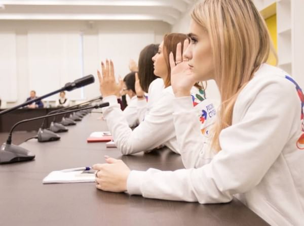 Студенты Астраханского госуниверситета стали учредителями национального совета