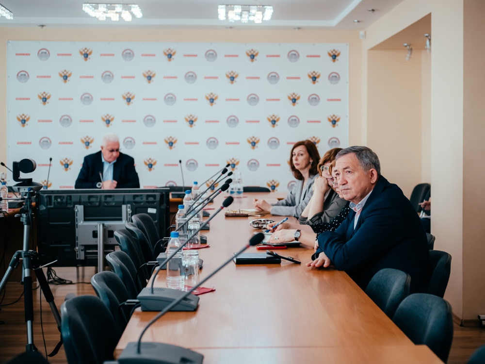 Ректор АГУ выступил на Международной ассамблее «Каспийский диалог — 2022»