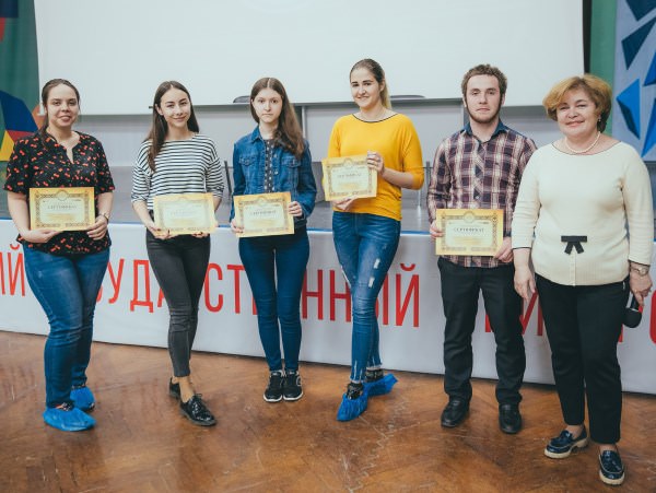 В Астраханском госуниверситете наградили знатоков истории предпринимательства