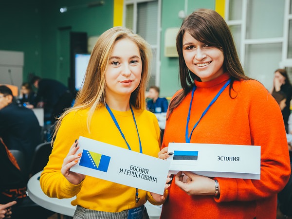 В Астраханском госуниверситете завершилась Неделя дебатов