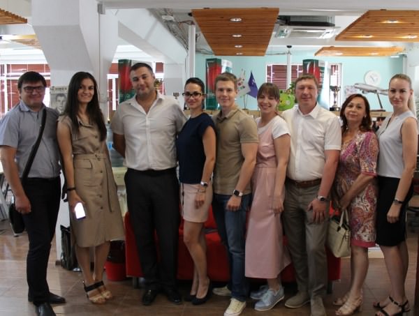 Слушатели Президентской программы АГУ совершили бизнес-визит в ГК «Пилот»