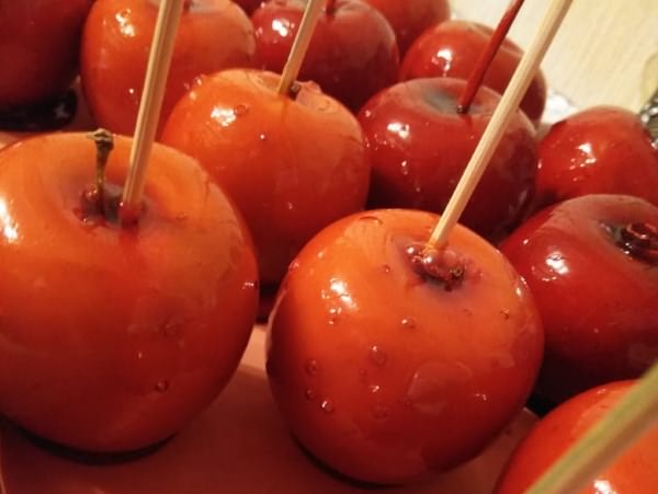 АГУ научит готовить яблоки в карамельной глазури