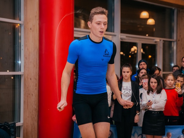 Прыгун из Астраханского госуниверситета снова стал рекордсменом