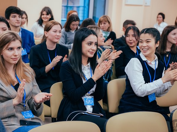 В Астраханском госуниверситете отпраздновали День юриста