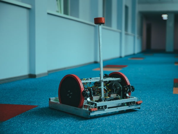 Роботы Астраханского госуниверситета снова вернулись с победой