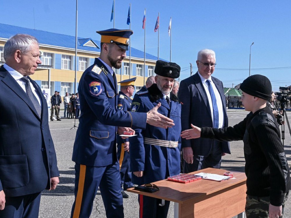 Ректор АГУ посетил празднование юбилея Казачьего кадетского корпуса