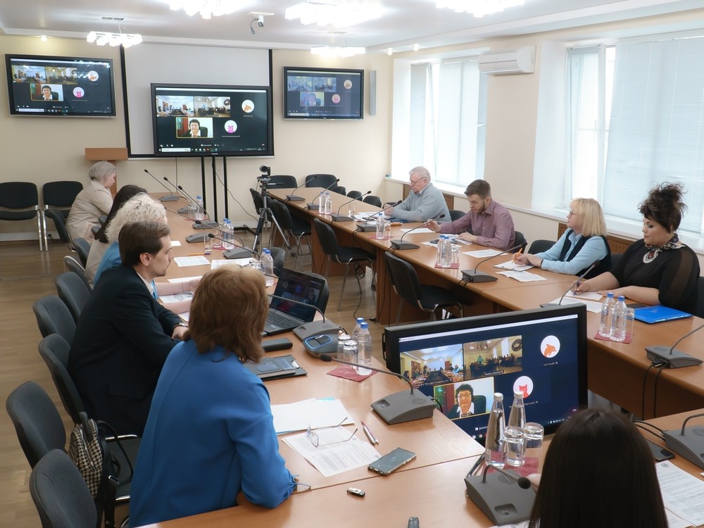 АГУ и Университет Есенова: социальные и политические аспекты взаимодействия